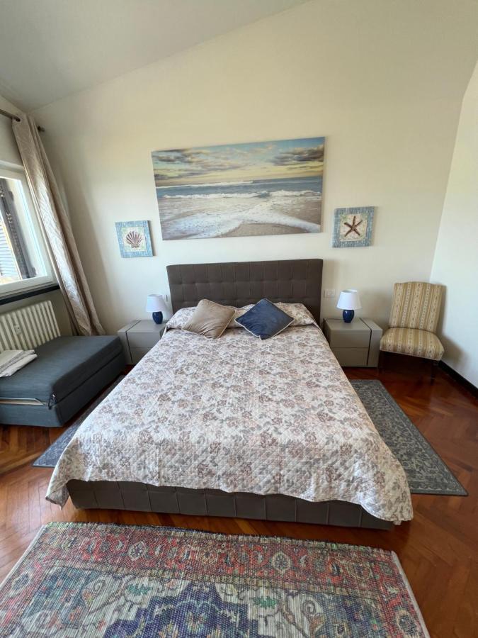 NAUTILUS VISTA MARE MOZZAFIATO a 180 GRADI- POSTO AUTO PRIVATO - 2 CAMERE MATRIMONIALI più 1 DIVANO LETTO SINGOLO-SKY,NETFLIX Rapallo Exterior foto