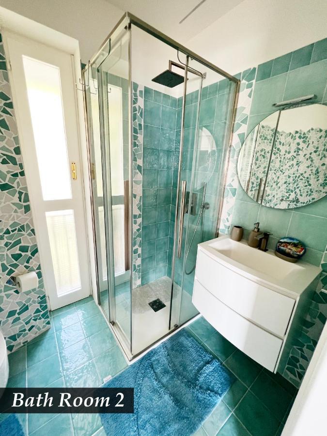 NAUTILUS VISTA MARE MOZZAFIATO a 180 GRADI- POSTO AUTO PRIVATO - 2 CAMERE MATRIMONIALI più 1 DIVANO LETTO SINGOLO-SKY,NETFLIX Rapallo Exterior foto